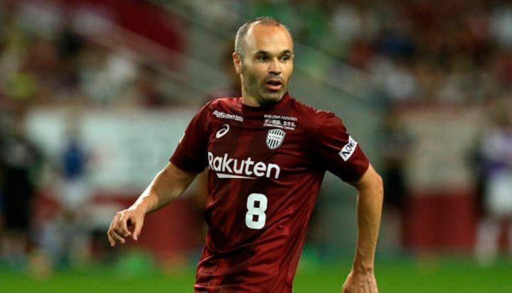 Andre S Iniesta En Un Partido Del Vissel Kobe