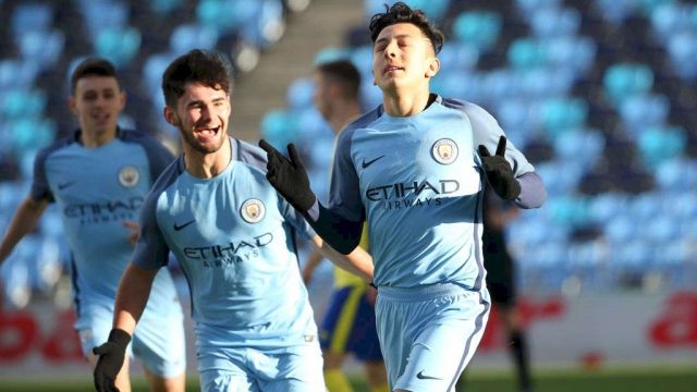 Ian Carlo Poveda Jugador Del Filial Del City Celebrando Un Gol Manchestercity
